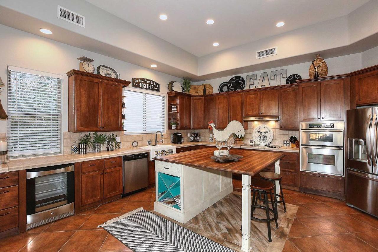 Adobe Arizona Home With City And Mountain Views Queen Creek 外观 照片