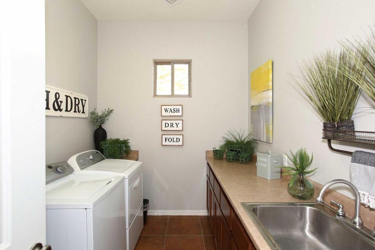 Adobe Arizona Home With City And Mountain Views Queen Creek 外观 照片